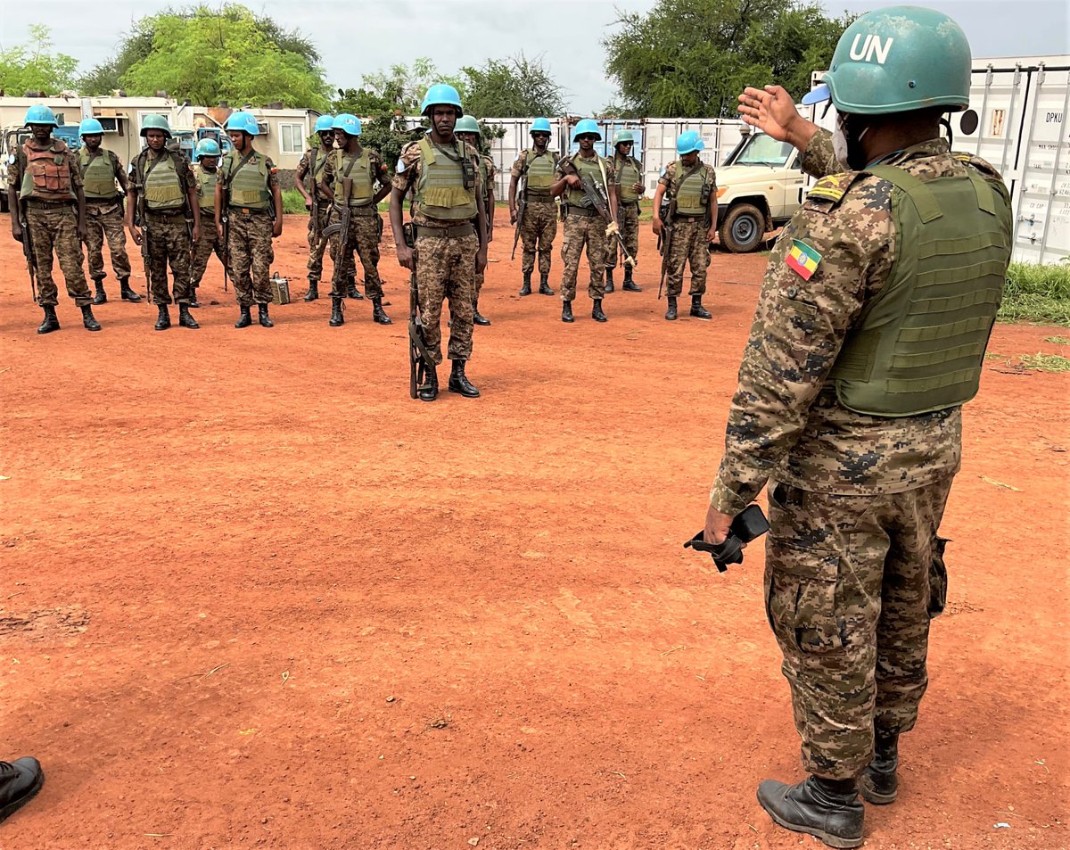 UNISFA_1's tweet photo. As @Ethiopian troops prepare to depart @UNISFA_1, we salute their contribution to peace &amp; security #abyei. @Ethiopia has been the only contigent since est. of @UNISFA in 2011 &amp;  has been critical in prevention of conflict &amp; led efforts towards sustainable peace @UNPeacekeeping https://t.co/f0VsTFExis