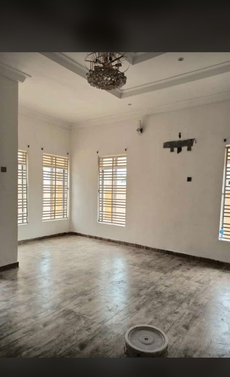 flakkygees's tweet photo. FOR RENT 

Self contain with kitchen in a secured and serene environment 

Location: Ologolo ,Lekki 

Rent : 700k

For inspection Call or message 
👇🏼

07032591927 /09061546286

#Davido || Ayobami https://t.co/SLsPstHveY