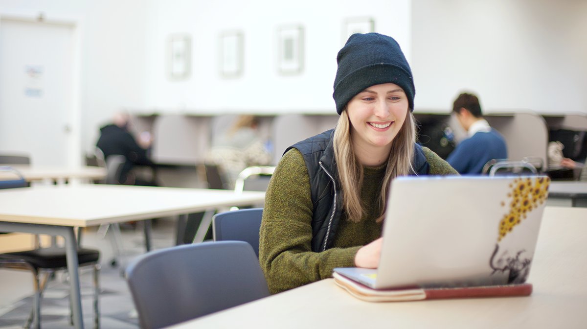 myVCC's tweet photo. Get access to #career resources as well as part-time and full-time job postings as a #myVCC student, #VCCGrad or alumnus. Log into #VCCWorks to find #employment support throughout your education journey: https://t.co/HlsMS9g6hF https://t.co/yEwPbKzuWJ