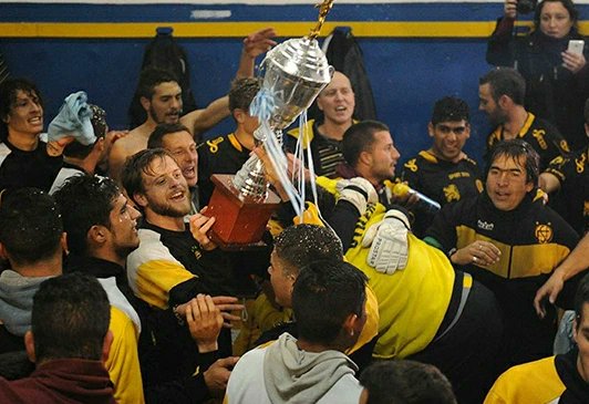SigAlCanario's tweet photo. ¿Volvemos a Villa Crespo? 😏🏆
¡Sí, volvemos! Se confirmó que el partido por la fecha 8, ante Altanta, se jugará el lunes 28 a las 17
Lo que viene:
F6️⃣: Sábado 19/03 20.00 hs. Santamarina
F7️⃣: Martes 22/03 16.00 hs. Estudiantes
F8️⃣: Lunes 28/03 17.00 hs. Atlanta
#VamosFlandria 🐥 https://t.co/PJouGx9nEh