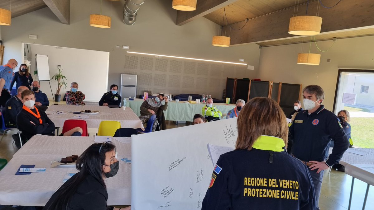ecitijens's tweet photo. 🟢 Work Café on "emergency communication" Check organised by E-CITIJENS partner @ProtezioneV , what an experience!👏
#Interregproject #awarenessraising #citizens #activesensors #edss #cooperation 
@ProtCivMolise @ProtezioneV @snjezanaknezic
@ElenaCasalini3 @adriaticionian1 https://t.co/PALjGX1DXw