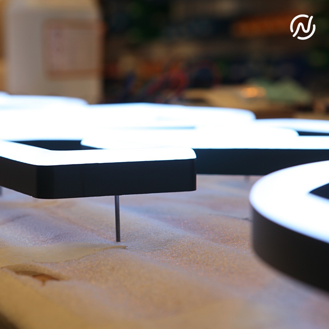 NeonPlusUK's tweet photo. We work exclusively with the trade, if this applies get in touch here: sales@thesigngroup.co.uk or call us on 0113 252 4706
.
.
.
#neonplus #neonsigns #ukmanufacturing #trade #bespoke #signage #tradeonly #bespokesignage #signindustry https://t.co/xWTMCT98b3