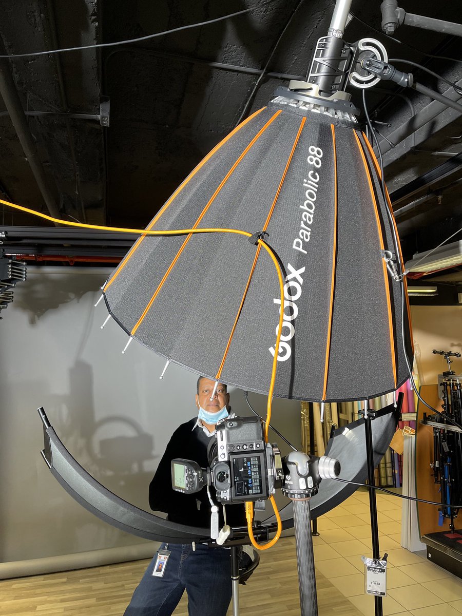 BHPhotoDaily's tweet photo. Now on display in the #BHSuperStore: head to the Lighting Department demo area where we have the Godox Parabolic Reflector. Stop by and test it out! https://t.co/KvwT6i8pZi