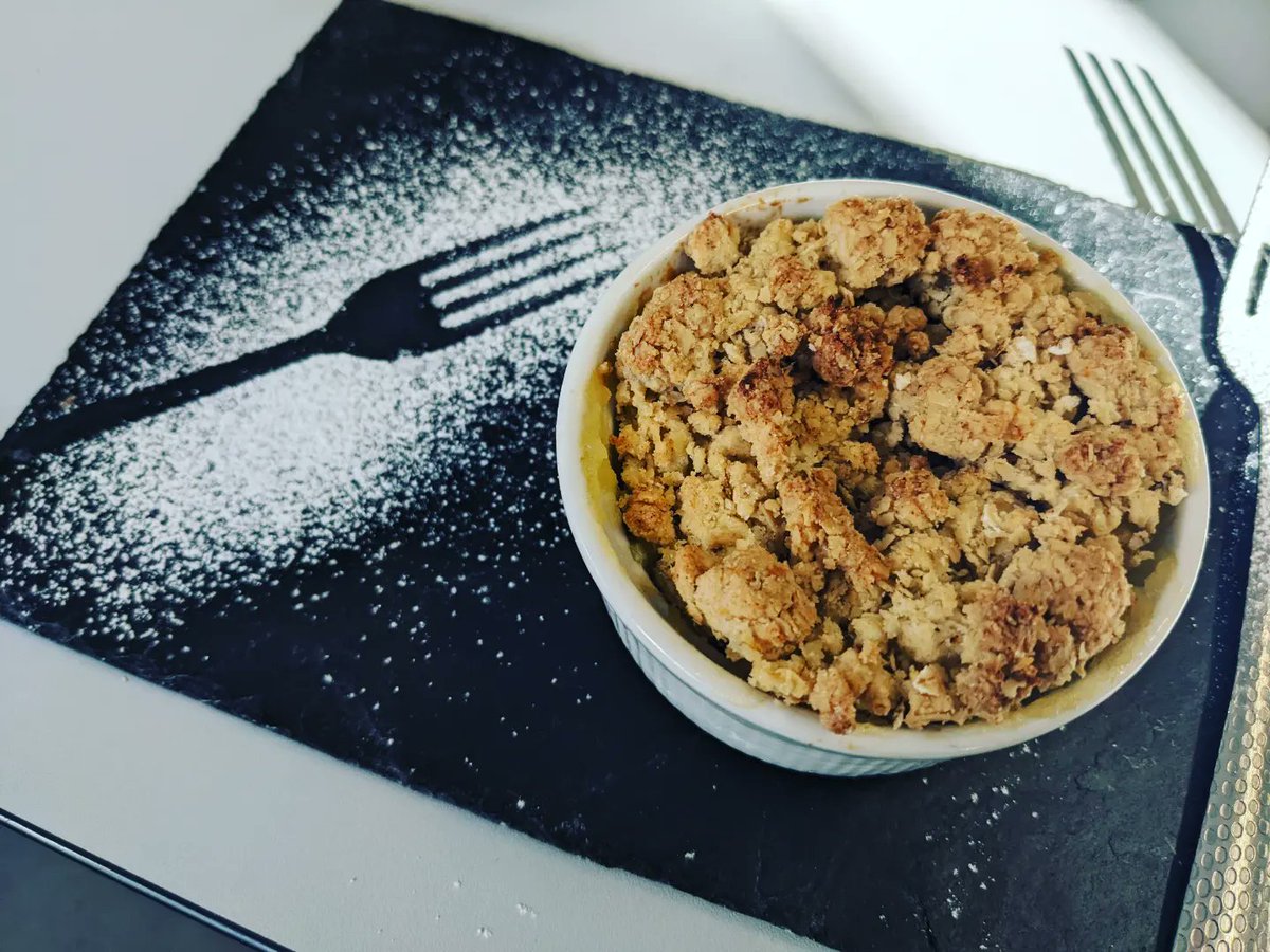GCCHomeEc's tweet photo. Another day, another round of practice for 3rd yr #HomeEconomics students 🥰

Superb work by everyone! The kitchen was filled with delicious smells and calm confidence 😎

#proudteacher #subjectforlife #skillsforlife #sharedlearning #concreteexamples https://t.co/tw8ZvJPjSH