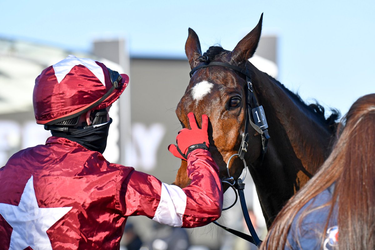 Racing TV tweet media