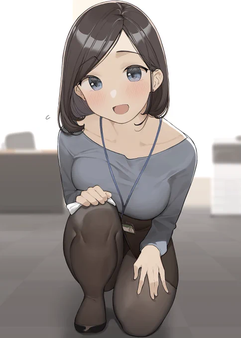 後輩OLちゃん「先輩大丈夫ですか?手伝いますよ。」 