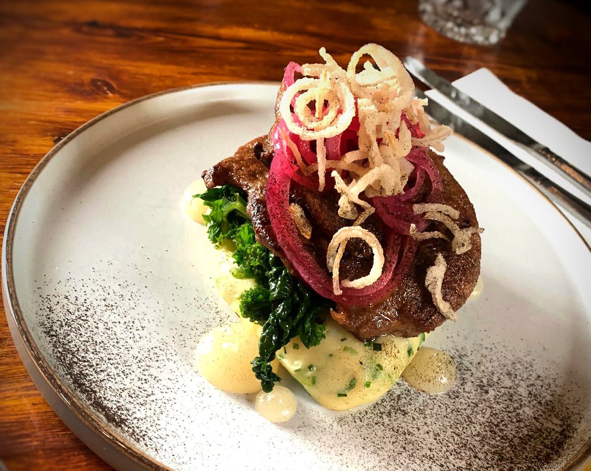 the_whitehart's tweet photo. Stunning new dish on the menu this week… pan fried calf’s liver, champ mash, greens from our garden, Roscoff onion, apple purée, crispy shallots, grain mustard jus. Totally scrumptious! #ChefTalent #AARosettes @GoodFoodGuideUK @MichelinGuideUK https://t.co/D68Jobg4QF
