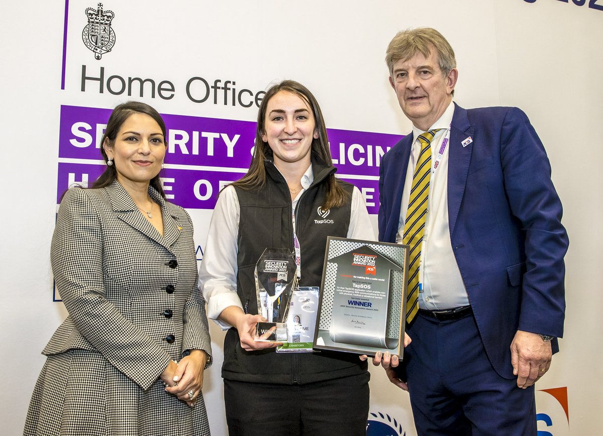 ADSgroupUK's tweet photo. NEWS | We're delighted to announce @Tap_SOS as the 2022 winner for the ADS Security and Innovation Award. 
Read more: https://t.co/X6h5wbGVOw
#SecurityandPolicing #Security #resilience #Police #policing https://t.co/8zQ9dB22CJ
