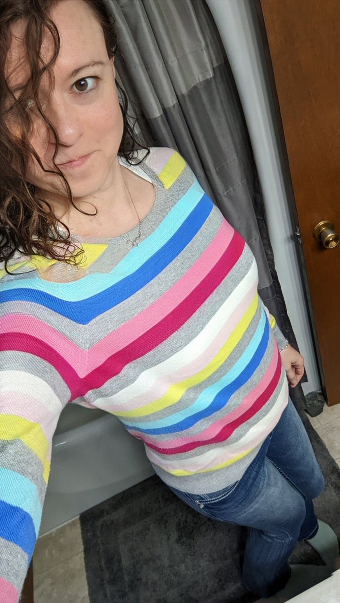 kijekijikokwe's tweet image. What's for breakfast?
Hot stuff, apparently.
#NotAnEgg #TransTaters