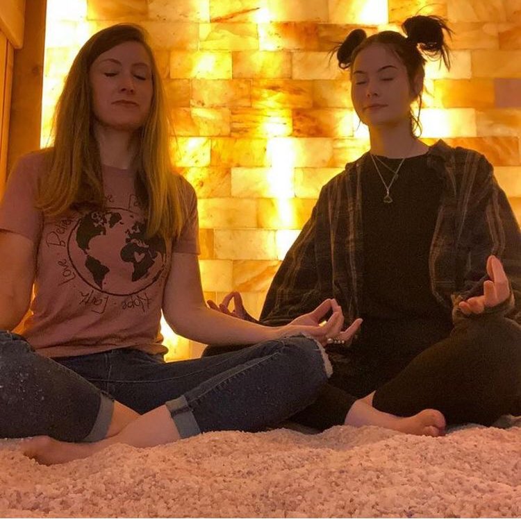PinkSaltWall's tweet photo. It's allergy season! A great time to get #SALTY!
Benefits of Salt Therapy:⁠
💫 Clears mucus from airways ⁠
💫 Antibacterial - helping prevent infection ⁠
💫 Anti-inflammatory ⁠
💫 Immune boosting⁠
💫 Relives sinuses⁠

📞 (816)708-4846

#wednesdaythought #usa #pinksaltwall https://t.co/LWIU5hgzBP