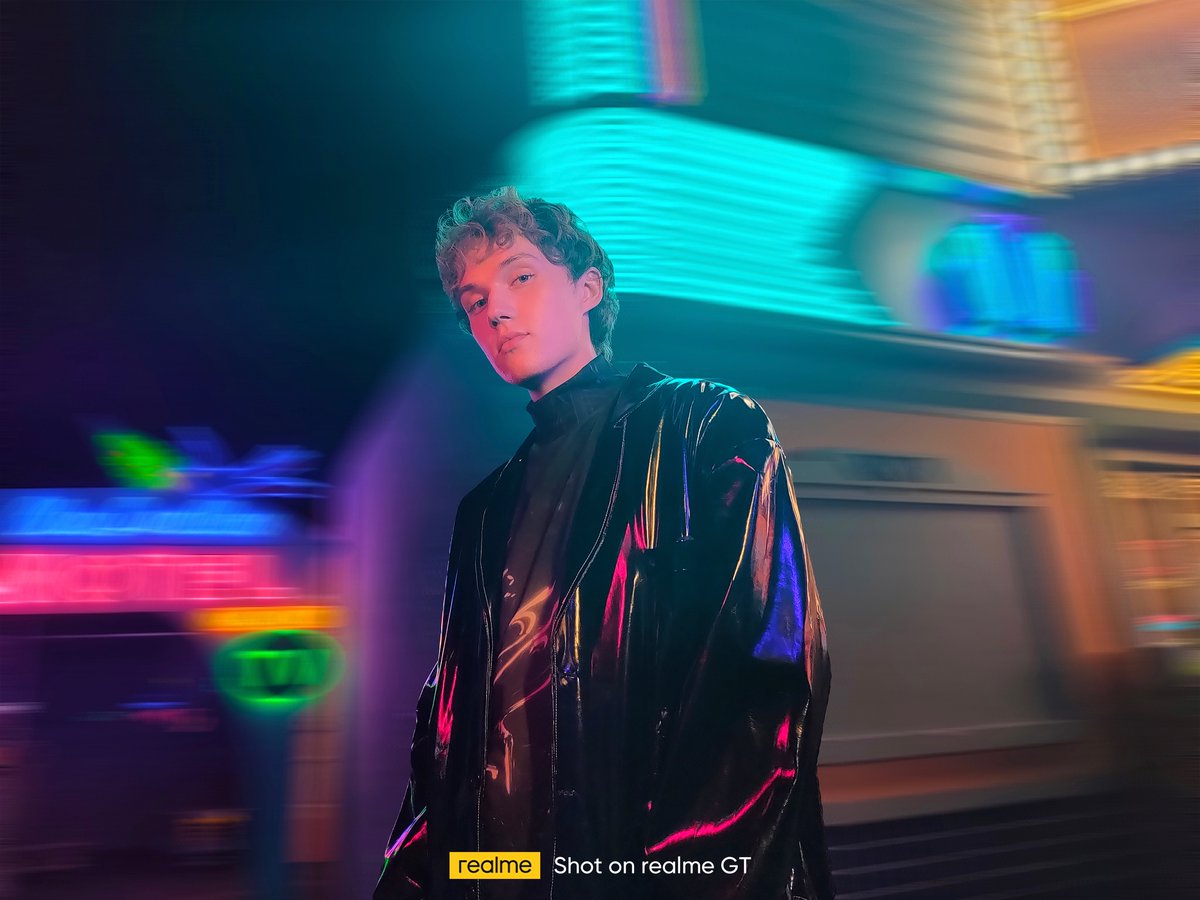realmeIndia's tweet photo. When life gets blurry, adjust your focus.
#shotonrealme #realmeGT 5G #SheerSpeedFlagship
Buy now: https://t.co/7vsDLrlduW https://t.co/ChJNcfh2FG