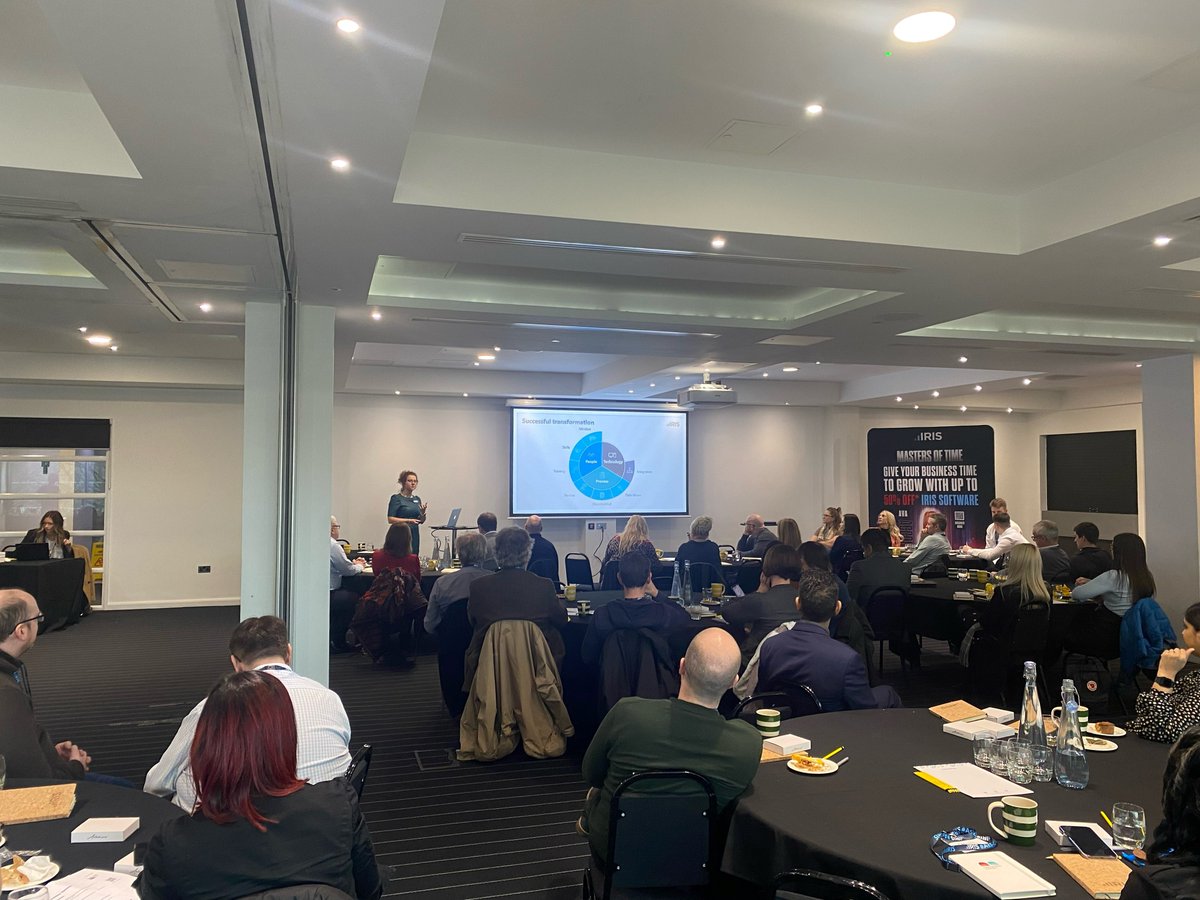 IRISaccountants's tweet photo. #AskIRIS has landed in Manchester!
The Manchester roadshow is underway and great to see so many accountants wanting to get the most out of their IRIS software!
(Not a bad view either!)
#TimeToGrow #accounting #UKaccountant https://t.co/COirNhJpl1