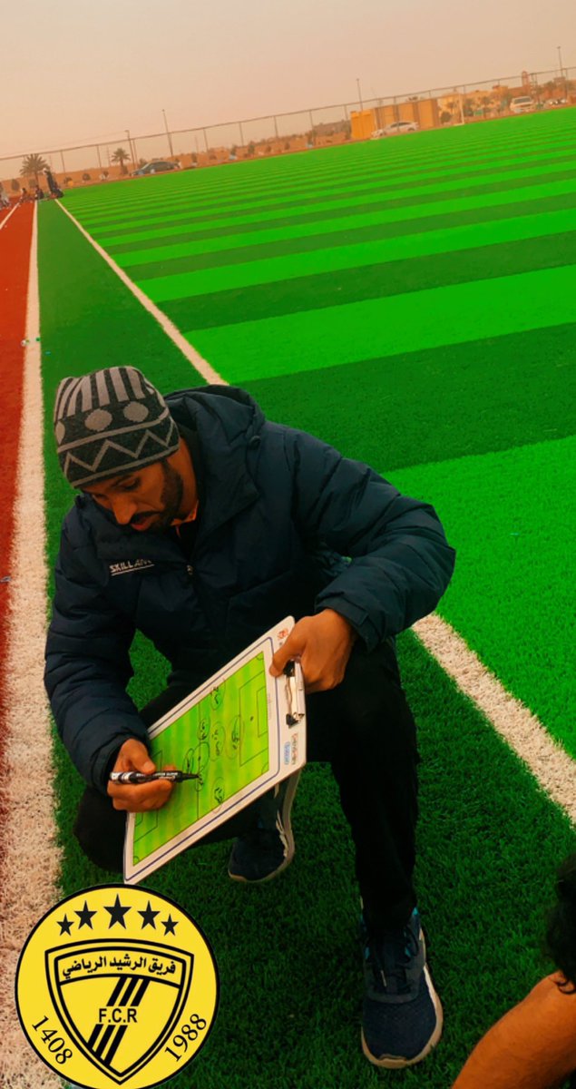 ..

المُدرب الوحيد بكُرة القدم ب حوارينا القادر  على تطبيق أسلوبه و أفكاره مهما كانت قوة الخصم  " جابر راضي " هو المُدرب الوحيد الأكثر " عبقرية " 
ومن لا يتفق أما " كاره " و " حاقد " 
او أنهُ ذاق " الويلات " من هذا الرجُل ! 
<a href="/ALRASHEEDCLUB/">🖤 فريق الرشيد الرياضي💛</a> 💛🖤