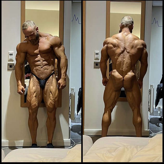 When we were ready for the Arnold&rsquo;s 🔥 https://t.co/IaLbVgK3S9<a href="/tag/8weeks"class="tags"><span>#8weeks</span></a>