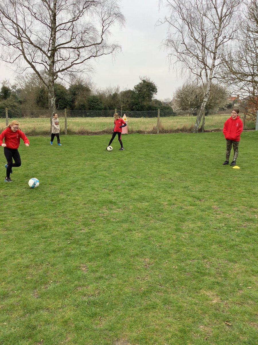 Mrs Ball tweet media