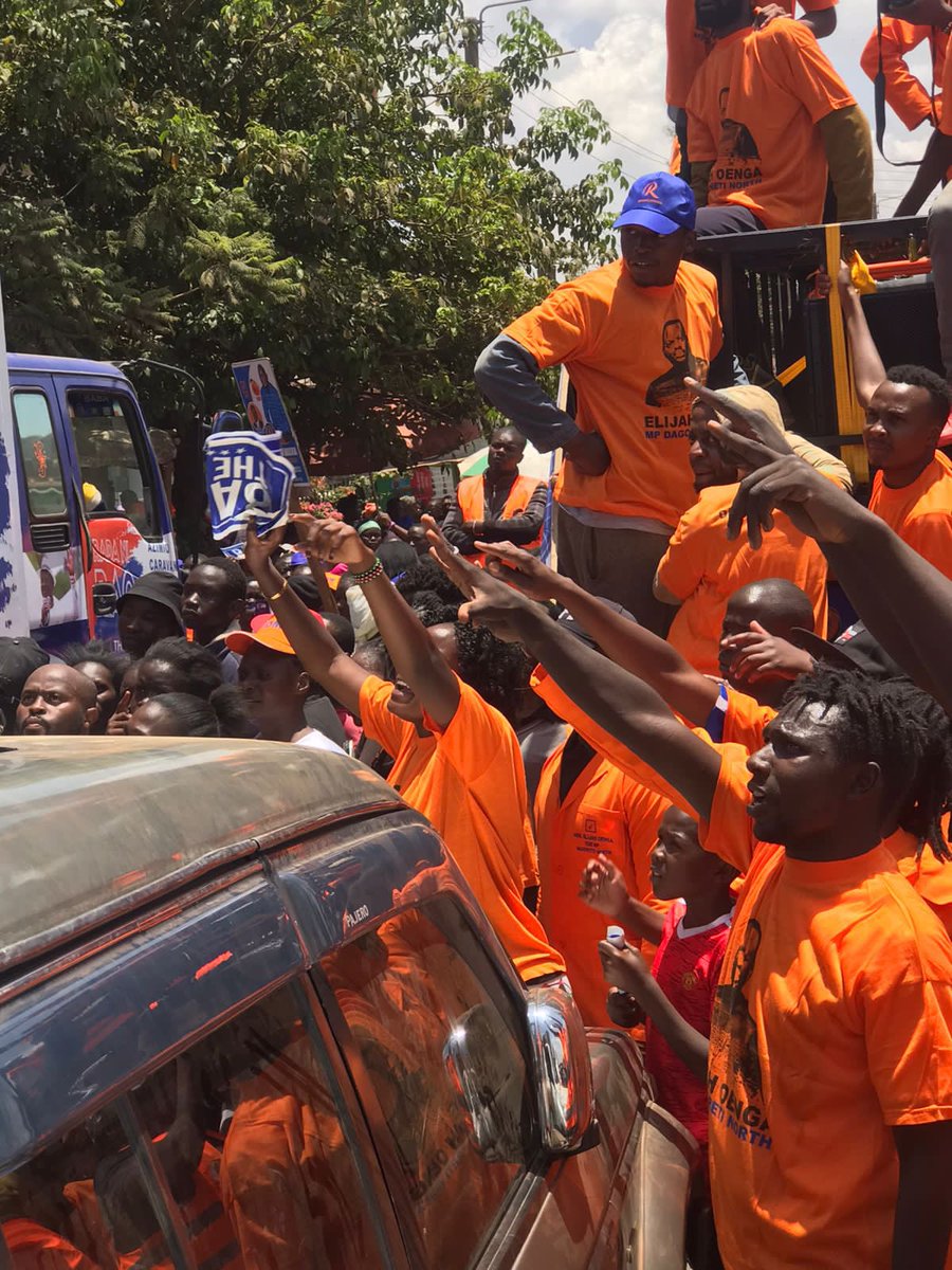 AzimioTv's tweet photo. Nairobi Tour #AzimioCaravan 

#VijanaFire https://t.co/cCTPw7XFDK