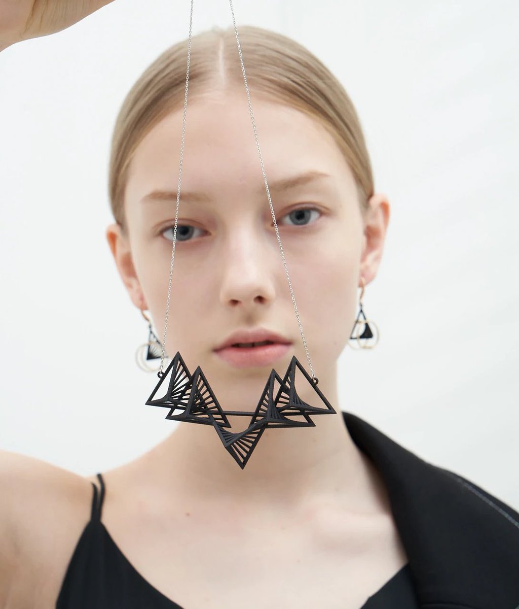 avantgardistinc's tweet photo. Geometrical jewelry by BLANK CONCEPT can improve every outfit whether you are a minimalist or pastiche lover. Small details of importance reveal every passionate stylist.

https://t.co/4qibiYZk4z

#Geometricaljewelry #BLANK #jewelry #accessories #unique #fashion #inclusivefashion https://t.co/pt3BBiLCLo