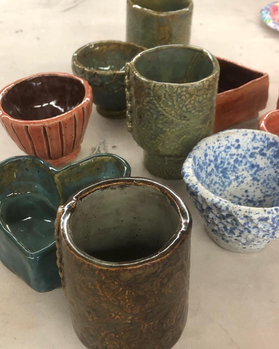 FineArtsHHS's tweet photo. #tea #ceramics #tea-party Thanks for the invite to your awesome Tea party today! Ms. Riley’s ceramics class made beautiful cups! https://t.co/CoSb7LVSvs