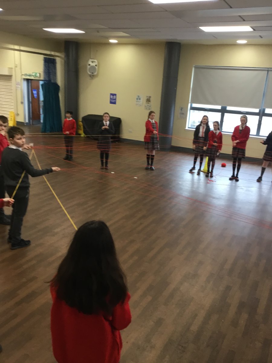 Carolside_PS's tweet photo. P7b investigating a duck pond food web. Things could get complicated! Well done! #CPSSTEAM #ERSTEM #BSW22 https://t.co/PoYdTkBBo9