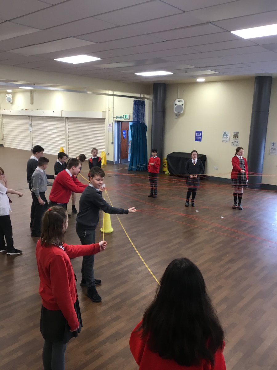 Carolside_PS's tweet photo. P7b investigating a duck pond food web. Things could get complicated! Well done! #CPSSTEAM #ERSTEM #BSW22 https://t.co/PoYdTkBBo9