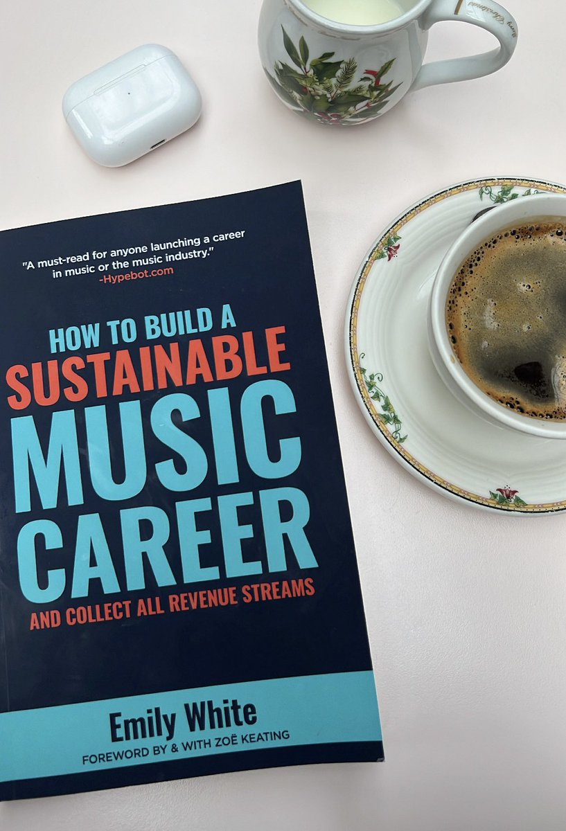 Thoughtful gifts are the best kind! Can’t wait to get stuck into this, thank you @SuzanneDoyleSDC 💚 #musicbusiness