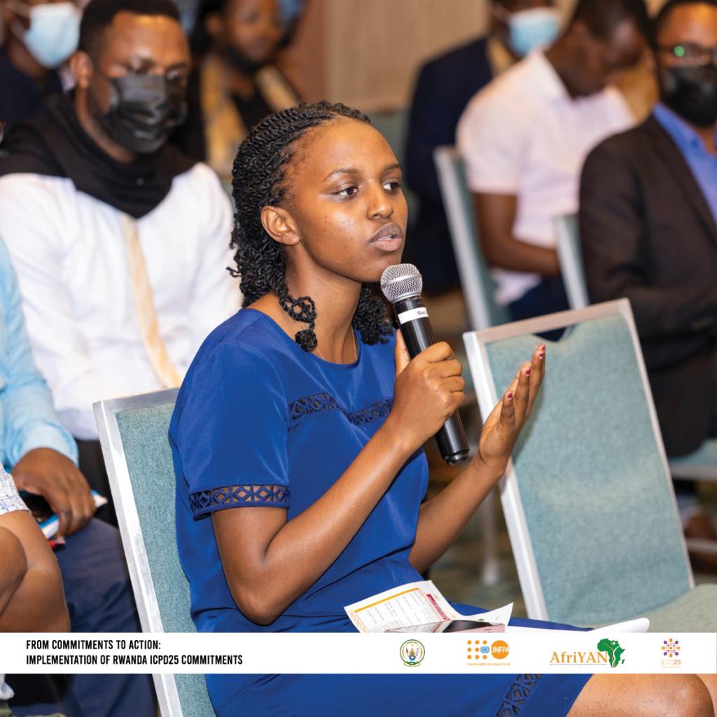 UNFPARwanda's tweet photo. Q&A Session: During our panel discussion on #ICPD25commitments🇷🇼, young people actively participated & asked questions relevant to them & made contributions towards what needs to be done to move forward faster, from their own perspective. #fromCommitments2Action #ICPD25Rw https://t.co/s3DkvWk2KC