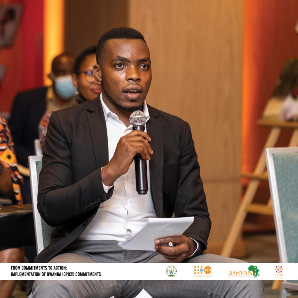 UNFPARwanda's tweet photo. Q&A Session: During our panel discussion on #ICPD25commitments🇷🇼, young people actively participated & asked questions relevant to them & made contributions towards what needs to be done to move forward faster, from their own perspective. #fromCommitments2Action #ICPD25Rw https://t.co/s3DkvWk2KC