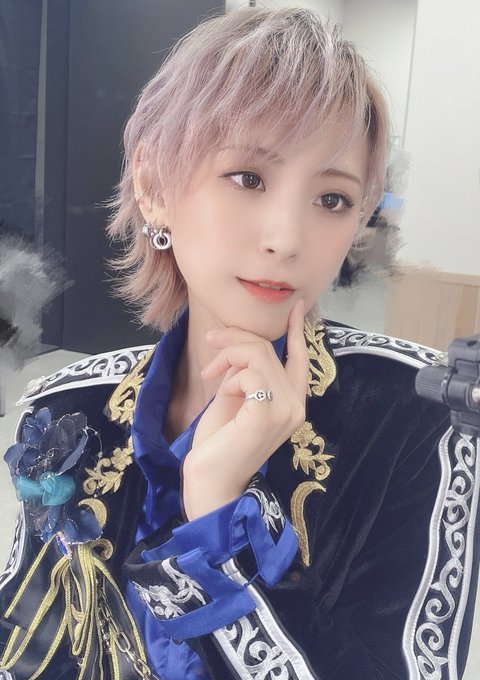 Twitterのコスプレ画像15