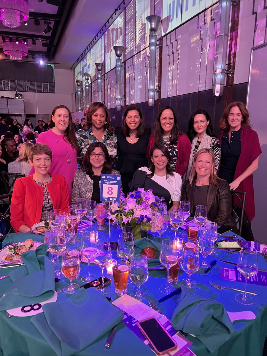 KellyJessop's tweet photo. Spent yesterday with IBM colleagues and friends at the United Way NYC Power of Women event. Inspired by the honorees and their stories! #UWNYC #IBM https://t.co/iVdrRKid68