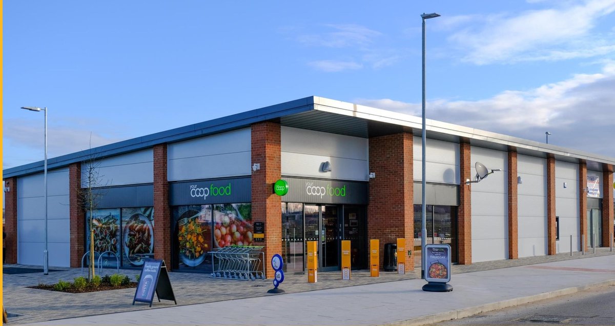 AzuraNetworks's tweet photo. A full electrical fit out from the start for another brand new store for The Midcounties Co-op - Underwood Croft, Leighton Buzzard.
#ledlighting #firealarms #datacabling #electricians #dextralighting #electricalcontractors #midcountiescoop https://t.co/lgjD8Smhoq