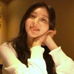gaeulzip's tweet photo. please be strong and take care of yourself well, our best girl/unnie :( we will pray for your fast recovery and we'll just be here. get well soon, gaeul 💛

#GAEUL #가을 #IVE #아이브 https://t.co/jIz1KlNQF1