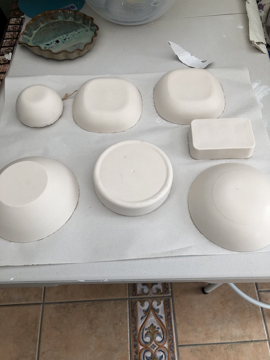 jmhceramics's tweet photo. Had a go at making some plaster hump moulds today.
Thoughts? Hmm, not my favourite pottery process to date (and they need a bit of tweaking) BUT I am quite excited to try them out π€
#Pottery #PlasterFun #StillLearning #Ceramics #Joy https://t.co/XoMbIKaarJ