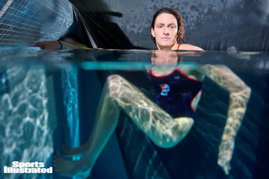 Podcasts_SI's tweet photo. 🏊New Sports Illustrated Weekly #podcast. As the NCAA women’s swimming and diving championships begin in Atlanta, all eyes are on the University of Pennsylvania’s star transgender swimmer Lia Thomas. Today, hear her story in her own words:
https://t.co/HD6oljU2Fu https://t.co/mobP7HhwJp