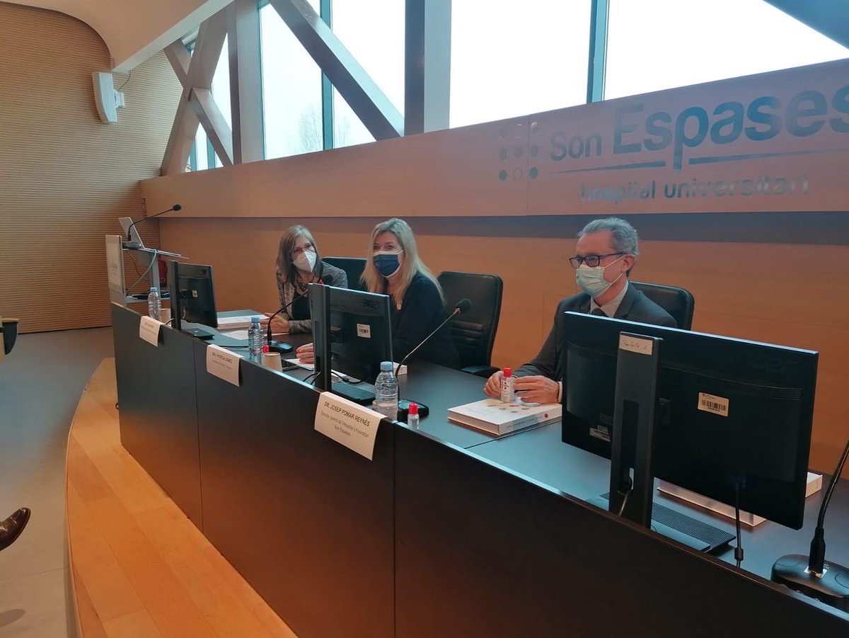 Patgompic's tweet photo. El Foro de #SaludMental celebrado hoy en Son Espases es un encuentro necesario para compartir y debatir cuál es la mirada que ejercemos sobre los pacientes y sobre el sistema sanitario en su conjunto. https://t.co/D79mEth8Mv