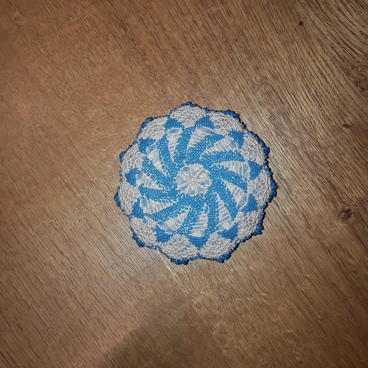 ArmittMuseum's tweet image. Time for March's #ObjectsoftheMonth! Here's some examples of #langdalelace &amp;amp; #historicalfabric including some found in Ann Tyson's home at Colthouse, Hawkshead, where #williamwordsworth lodged in his school days 🧵🪡✂️