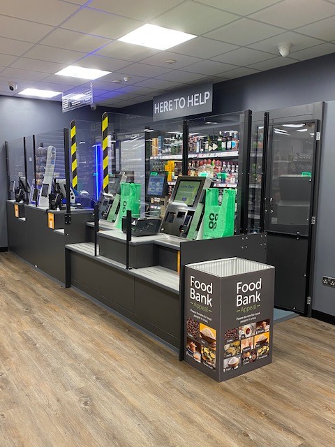 AzuraNetworks's tweet photo. Another great full electrical fit out from the start for a brand new store for The Midcounties Co-op - Twigworth, Gloucester.
#ledlighting #firealarms #datacabling #electricians #dextralighting #electricalcontractors #midcountiescoop https://t.co/bYuQBhIp0q