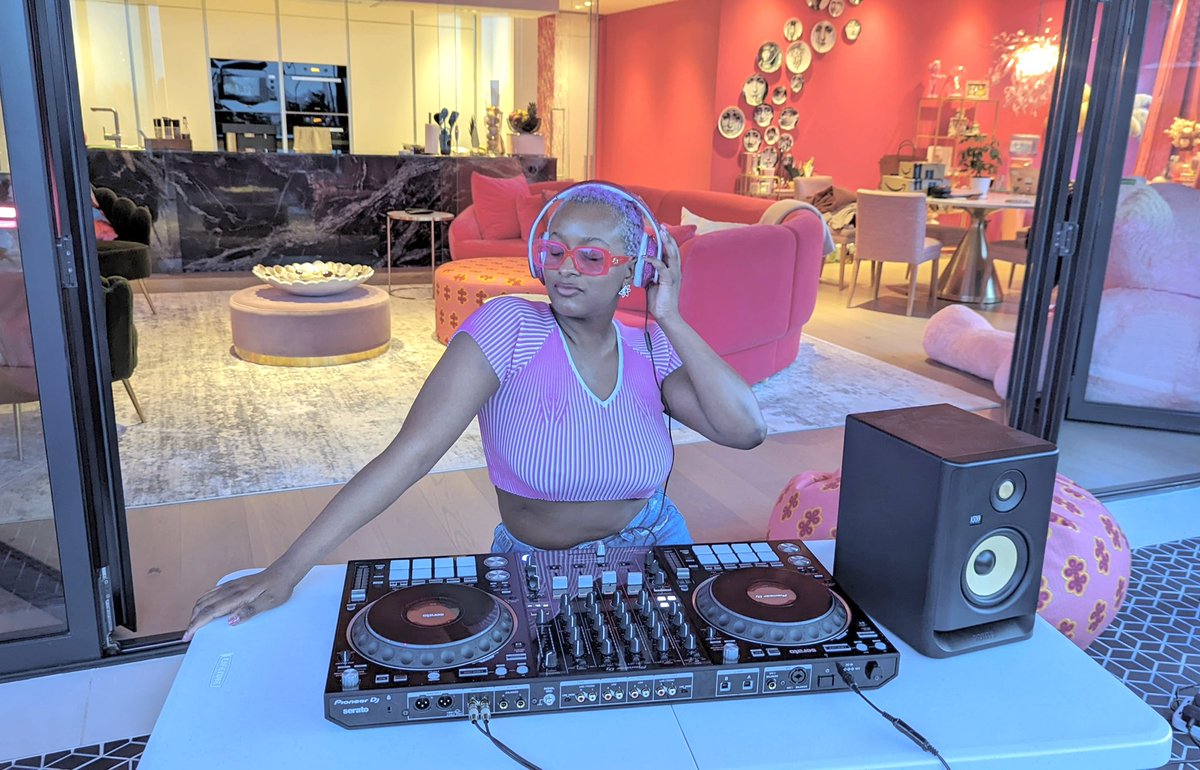 DJ Cuppy is BACK! 🎶💕🧁 Working on a NEW MIX for YOU! #ToCuppyThisTune 

Haven’t been on the decks since 2021, so I need your help! What songs do YOU want on the mix? 
Comment below 👇🏾