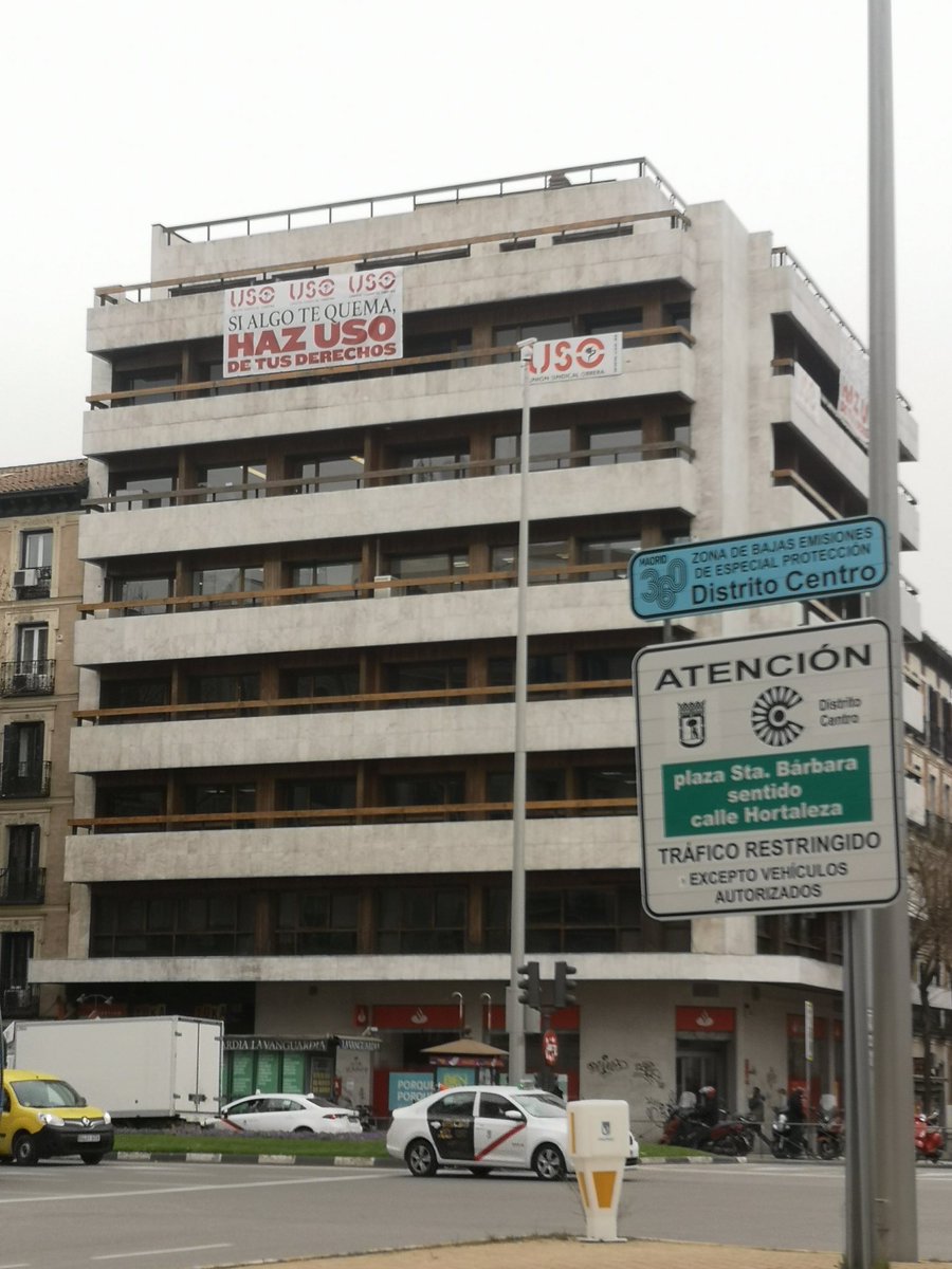 Pues me quema en general la clase política y los sindicatos con edificios así en uno de los mejores barrios de Madrid. Eso me quema. Y no llegar a fin de mes, también pero menos.