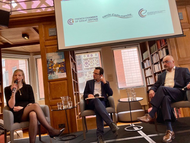 cdoutremanche's tweet photo. "Brexit: ancient history or current affairs?" Very insightful debate with @ClubMedUK and @Savencia_groupe at @ifru_london. Great partnership between @cdoutremanche, @ukcce, @frenchchambergb, @IciLondres and @ifru_london https://t.co/zVQewqXp5z