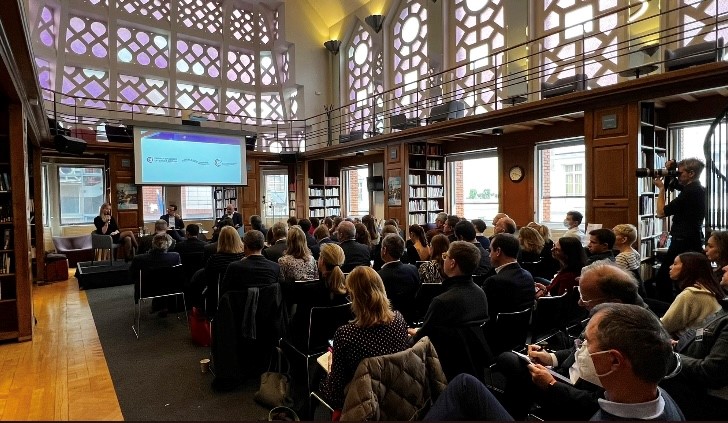 "Brexit: ancient history or current affairs?" Very insightful debate with <a href="/ClubMedUK/">Club Med UK</a> and <a href="/Savencia_groupe/">Savencia</a> at <a href="/ifru_london/">Institut français UK</a>. Great partnership between <a href="/cdoutremanche/">Cercled'outreManche</a>, <a href="/ukcce/">Morel_CCEUK 🇺🇦</a>, <a href="/frenchchambergb/">French Chamber of Great Britain</a>, <a href="/IciLondres/">Eric Albert</a> and <a href="/ifru_london/">Institut français UK</a>