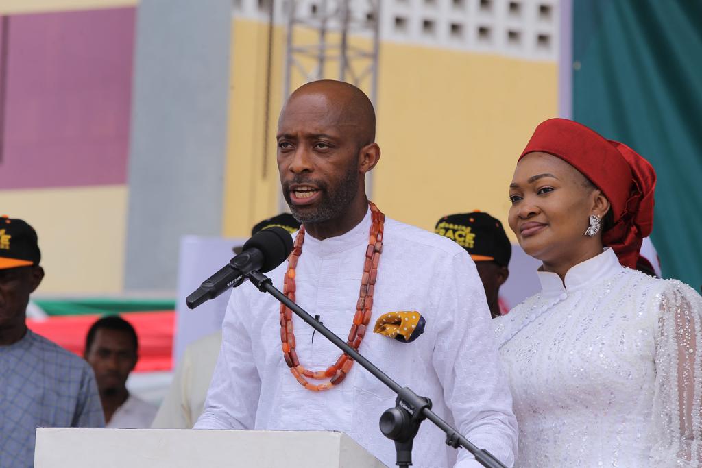 Onofiok4govnor's tweet photo. Leveraging our infrastructural development and active youthful population to create jobs and provide visionary and selfless leadership to consolidate on the gains of past and present administrations.
#OnofiokLukeDeclares https://t.co/bepWwtm3Z7