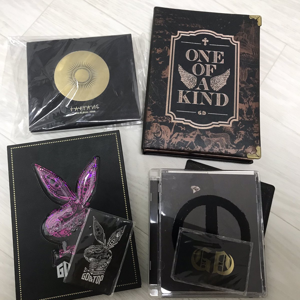 postvip06's tweet photo. ⭐️ 지드래곤 태양 지디앤탑 앨범

각각 5,000원 (택배비별도)
일괄 16,000원 (택배비별도)

rise 눈코입 one of a kind 원옵카 하이하이 쿠데타 니가뭔데 삐딱하게

세부 구성 타래 확인!

빅뱅 지디 권지용 지용 탑 최승현 동영배 영배 강대성 솔로 유닛 거래 양도 bigbang gd gdragon top taeyang https://t.co/LOsX7oc58w