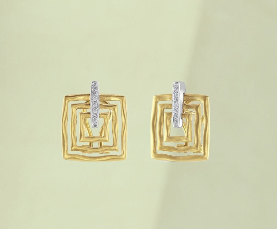 MandCoJewellers's tweet photo. A little sparkle on a dull day -  brighten up mid week with something special...

https://t.co/MrC3XQxf94

#luxuryjewellery #cheltenhamfestival #cheltenhamready https://t.co/9bsEc6iNWr