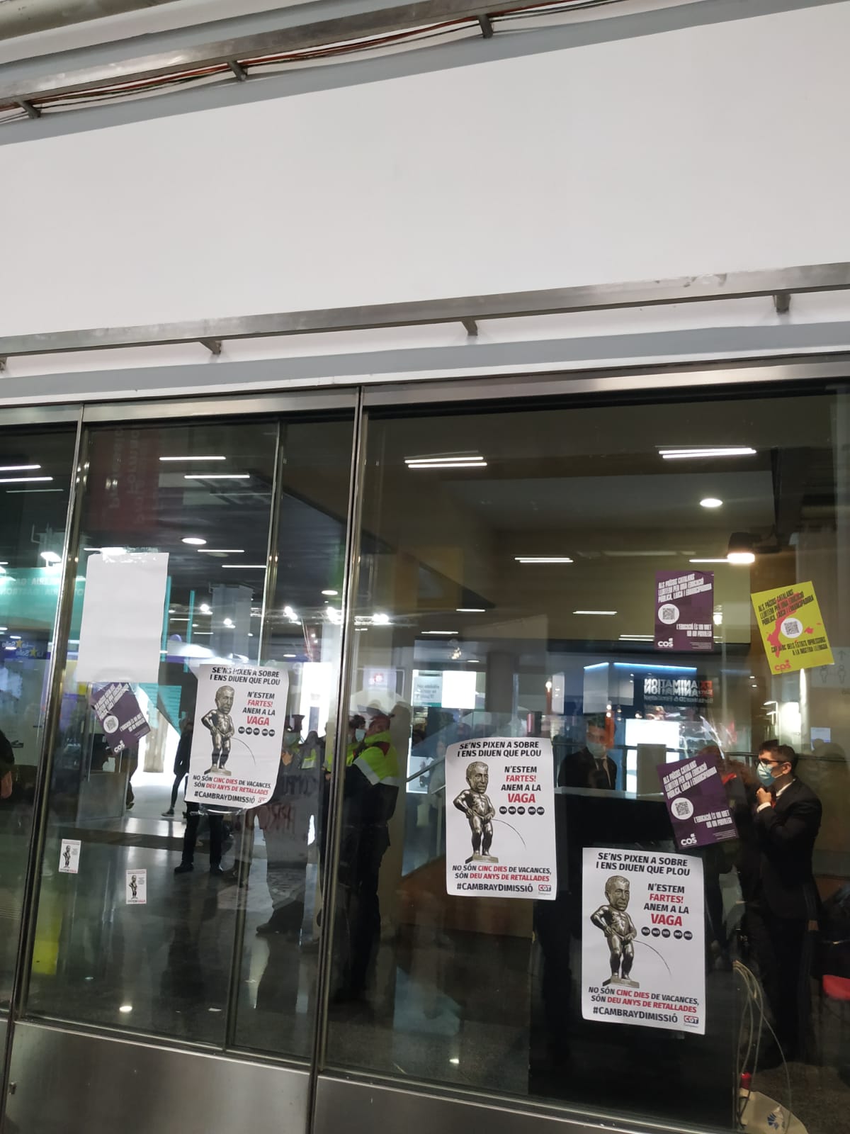 CUP L'Hospitalet de Llobregat on Twitter "📣 2n dia de vaga, de lluita