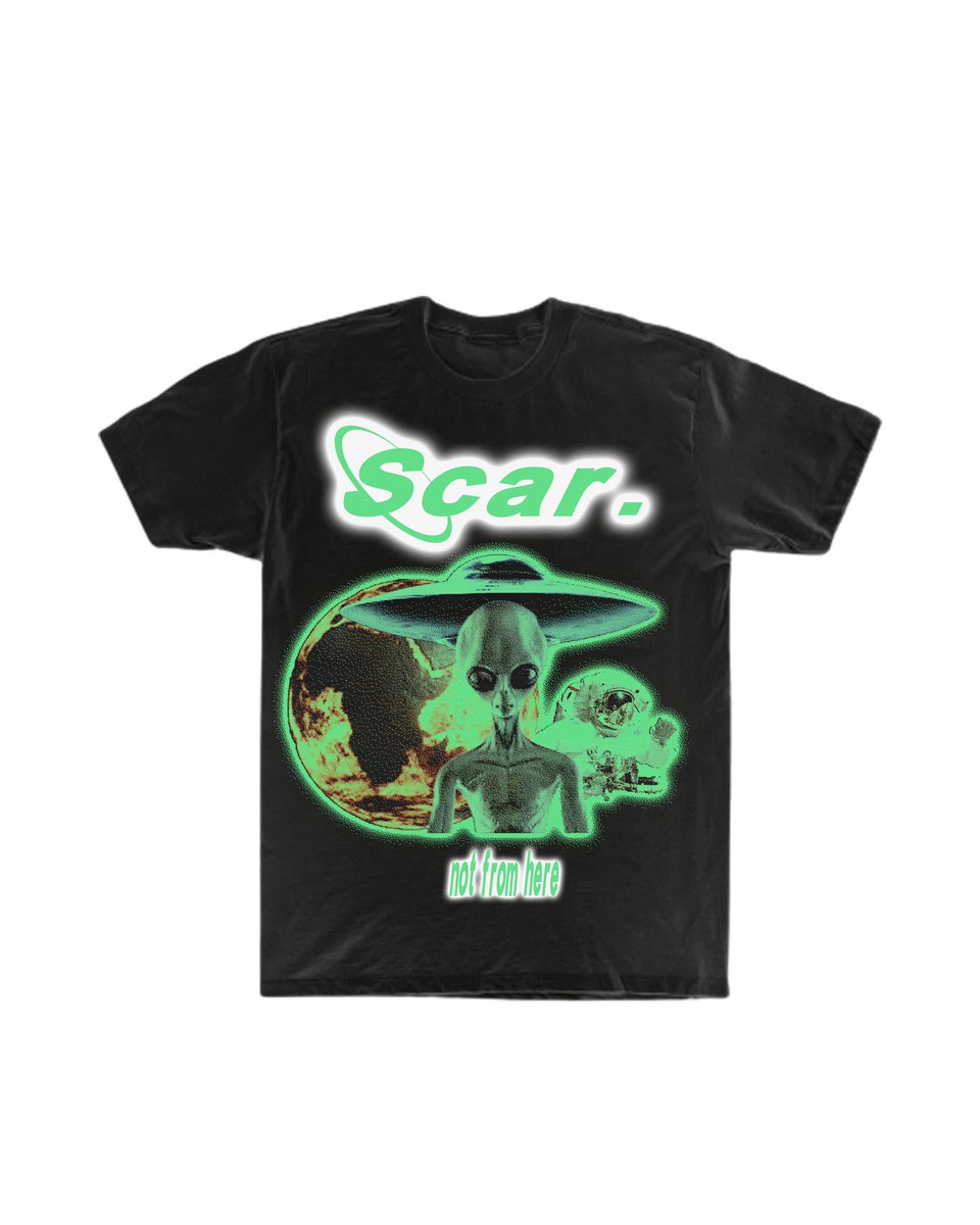 SCARxLUV's tweet photo. Should I do a giveaway for this drop? Like, retweet, and drop ur size if you need one !🛸+++ #giveaway #streetwear #fashion #UndergroundGang https://t.co/u62d4cFO8K