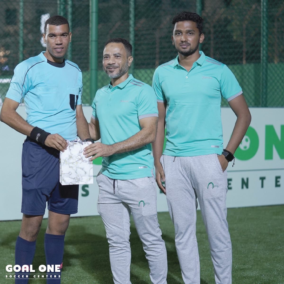 GoalOneSoccer's tweet photo. في ليلة استثنائية من الحماس والتحدي بين المشاركين 🔥🤩 كان للطاقم التحكيمي والطبي الدور الكبير في إنجاح البطولة. 

🙏🏻شكرا لوقتكم الثمين وجودكم بيننا في منافسات Goal One March Knockout

👀متحمسون بأن نلتقي بكم مجددا على ملاعبنا ، كونوا على استعداد🔜 https://t.co/zbIAvuk7X5