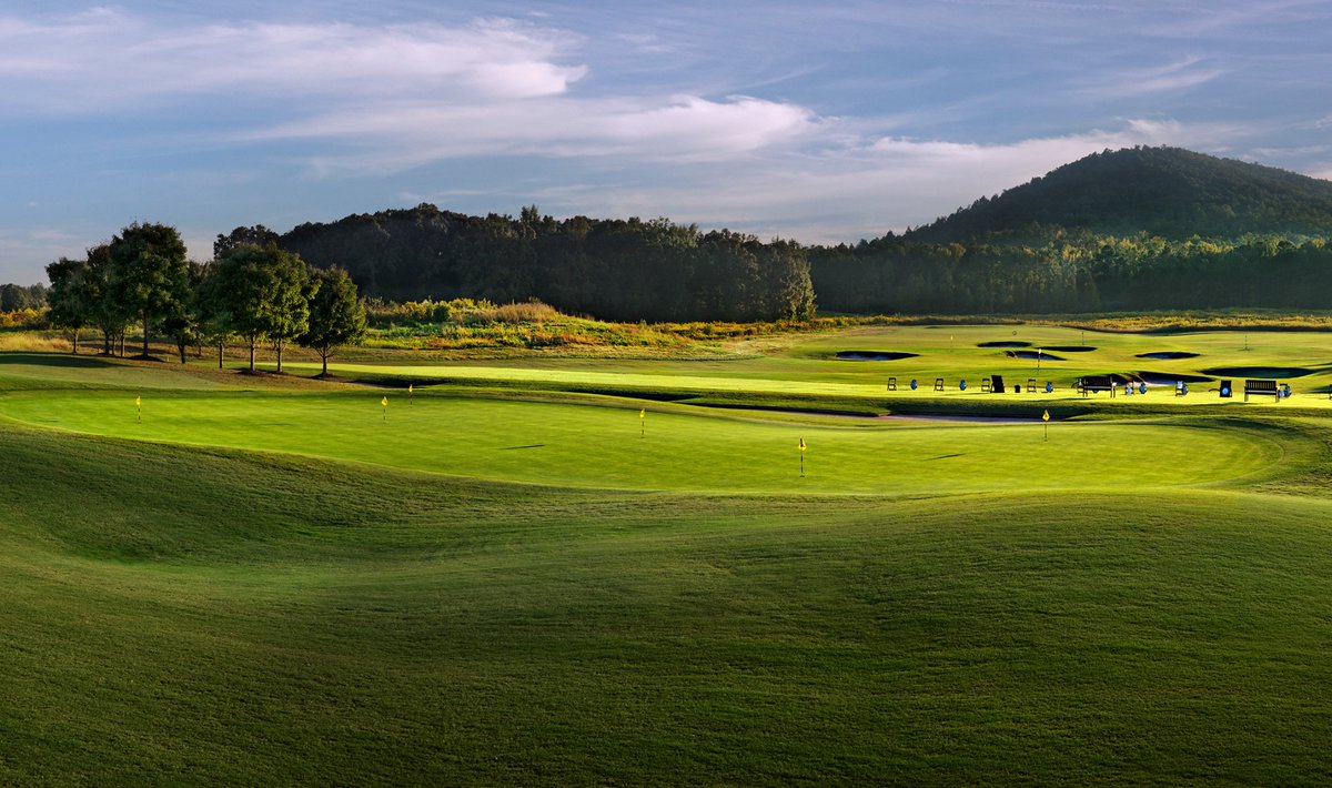 PursellFarms's tweet photo. This is our #practicerange. Imagine the #golfcourse. https://t.co/ORG84u7G6M https://t.co/OS4RMUnwnf