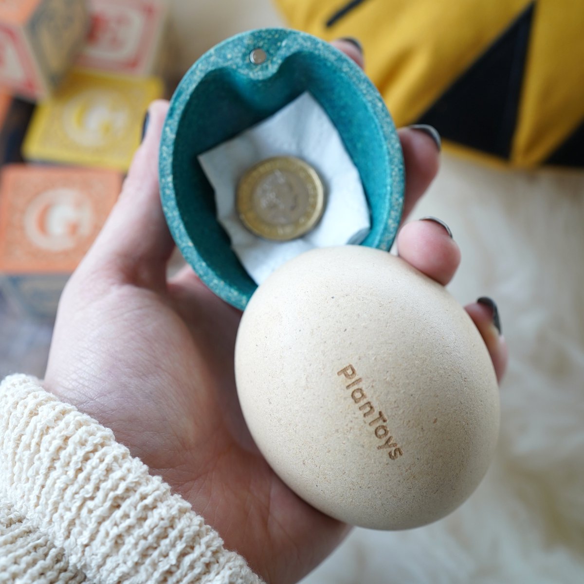 babipur's tweet photo. π₯3 for 2 offer on the #PlanToys eggsπ₯
We've asked our team for ideas of what they'd put in their eggs. Charlotte think's they'd be great for storing a tooth for when the #toothfairy visitsπ¦·π§ββοΈ
https://t.co/sa06di6Acu
#openendedtoys #ethicaleaster https://t.co/oN3f2LVPYN