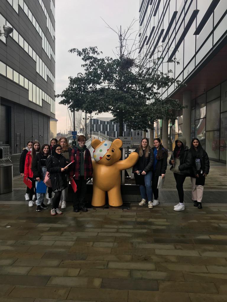 MissPerkinFGS's tweet photo. @FlixtonGS First Geography fieldwork day since 2019 at Salford Quays with Year 10. British weather as always! https://t.co/Blf7XsffMv