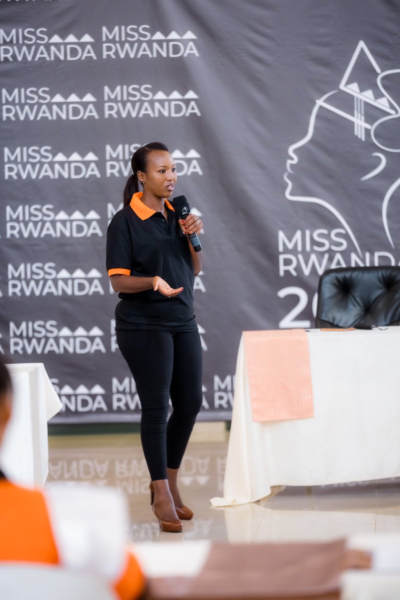 MissRwandaDotRW's tweet photo. Ingabire told the girls that #Merez Petroleum decided to partner with Miss Rwanda, because they saw it as an opportunity to empower girls. She urged #MissRwanda2022 finalists to uphold discipline and be the agents of change they want to see in their communities. https://t.co/3eqr1l69oZ
